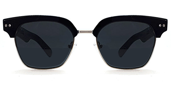 CUT 104 Black / Black